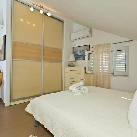 Appartamento Zora Hvar Town